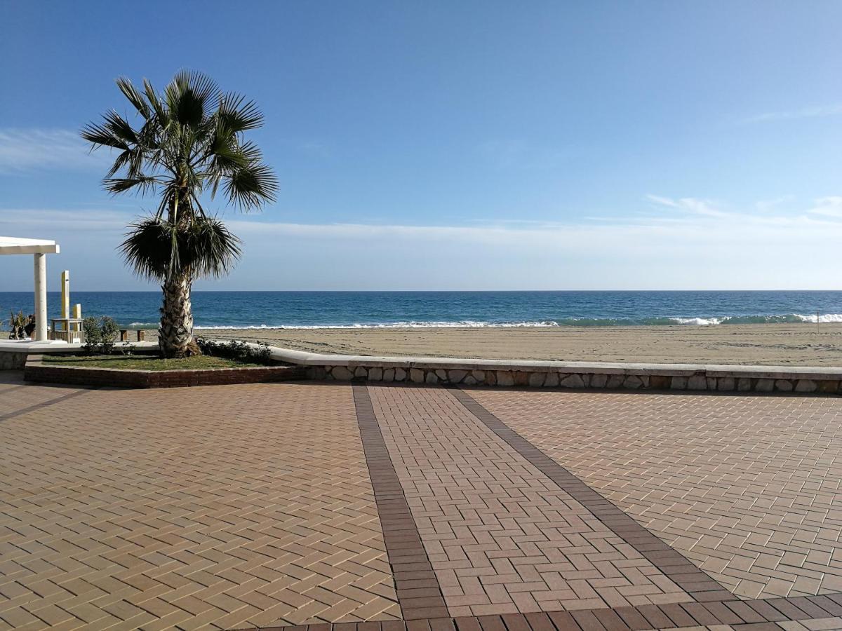 Gran apartamento para 6 personas en Fuengirola Bagian luar foto